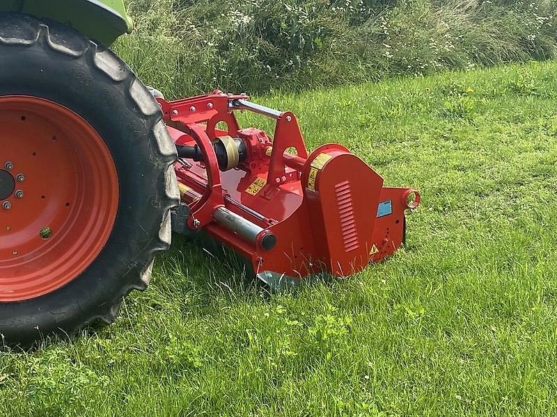 Mulcher des Typs Omarv Mulcher Schlegelmulcher Mulchgerät Mäher, Gebrauchtmaschine in Schmallenberg (Bild 5)