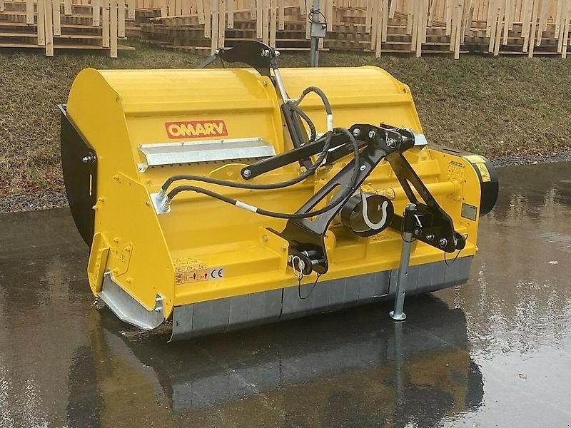 Mulcher от тип Omarv Mulcher Schlegelmulcher Mulchgerät Mulcher mit Sammelwanne, Gebrauchtmaschine в Schmallenberg (Снимка 1)