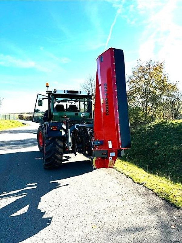 Mulcher des Typs Omarv Schlegelmulcher Böschungsmulcher Seitenmulcher Mulcher, Gebrauchtmaschine in Schmallenberg (Bild 12)