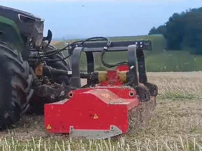 Mulcher of the type Omarv Schlegelmulcher Mulcher Frontmulcher Heckmulcher Mulchgerät, Gebrauchtmaschine in Schmallenberg (Picture 1)