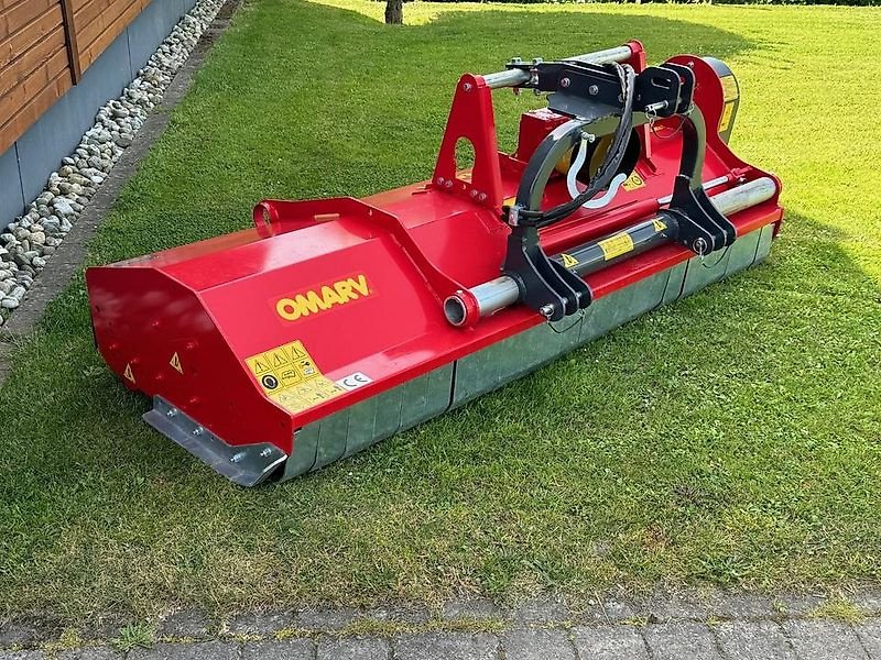 Mulcher от тип Omarv Schlegelmulcher Mulcher Mulchgerät Mäher, Gebrauchtmaschine в Schmallenberg (Снимка 1)