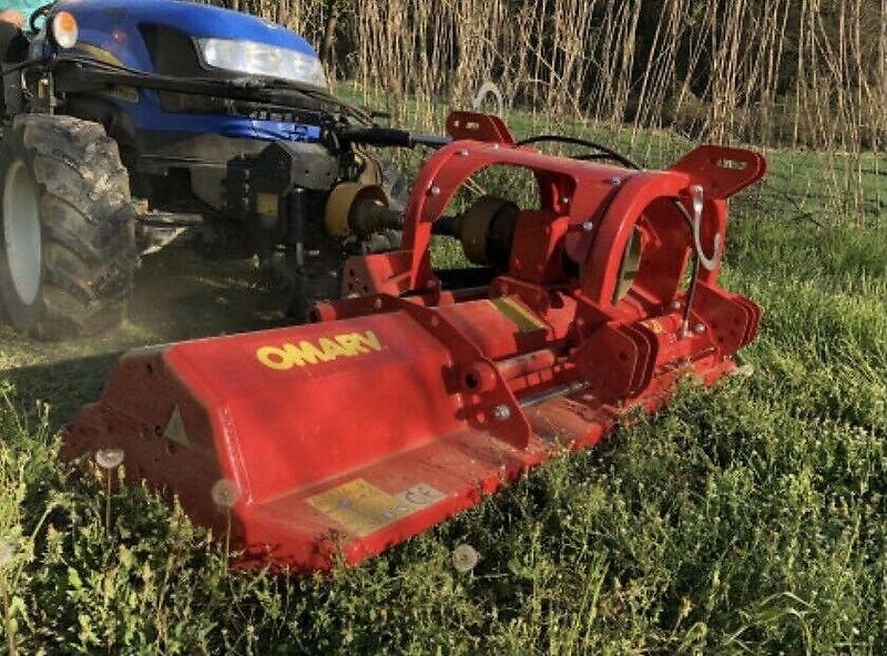 Mulcher des Typs Omarv Schlegelmulcher Mulcher Mulchgerät Mäher, Gebrauchtmaschine in Schmallenberg (Bild 1)