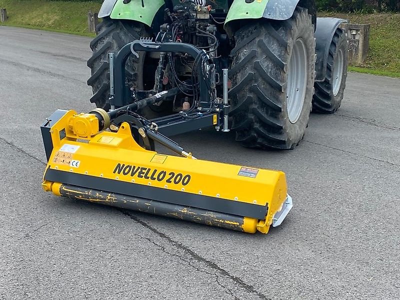 Mulcher des Typs Omarv Schlegelmulcher Mulcher Seitenmulcher Böschungsmulcher, Gebrauchtmaschine in Schmallenberg (Bild 1)