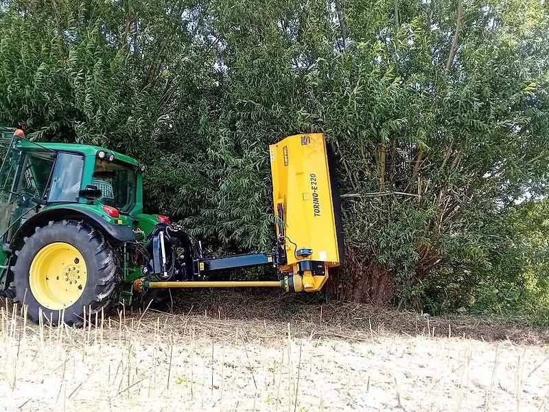 Mulcher des Typs Omarv Schlegelmulcher Mulcher Seitenmulcher Böschungsmulcher, Gebrauchtmaschine in Schmallenberg (Bild 8)