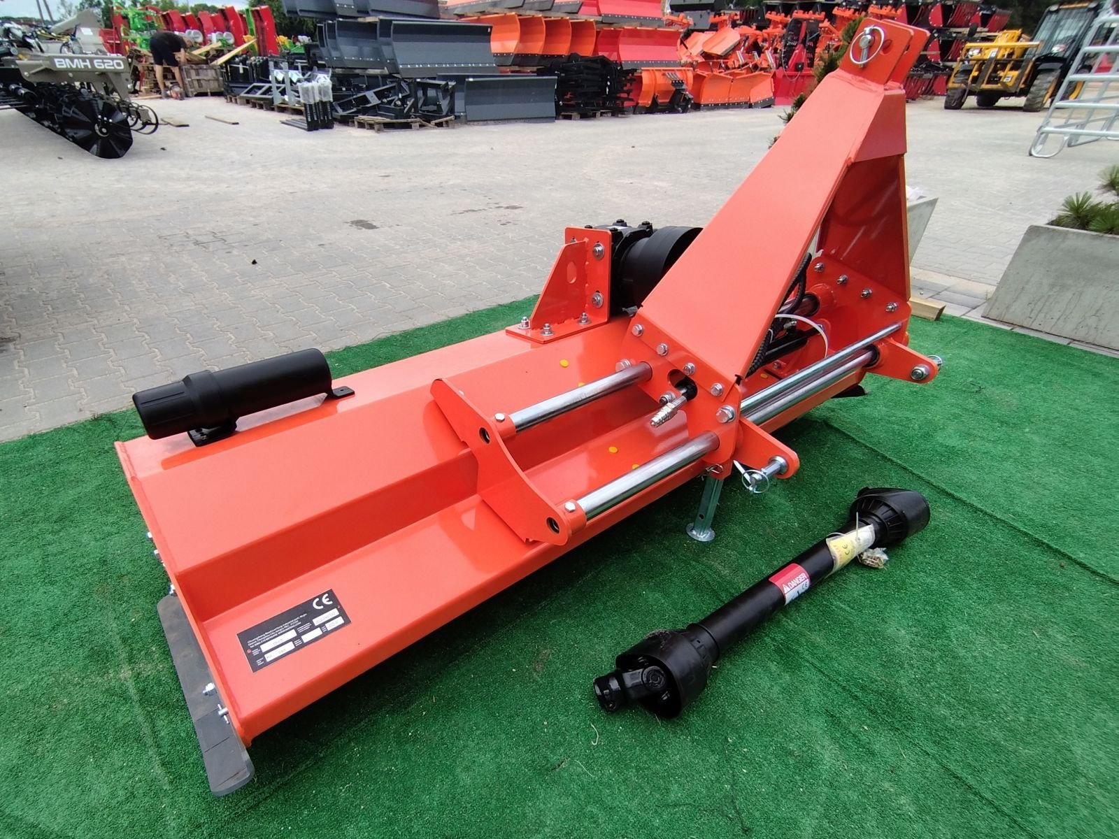 Mulcher του τύπου Sonstige Schlegelmulcher mit hydraulischer schub 1,35m 1,55m 1,75m Mulcher Mähwerk Zapfwelle Inkl., Neumaschine σε Neuhardenberg (Φωτογραφία 1)