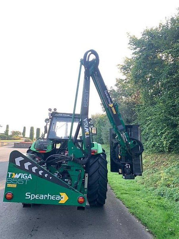 Mulcher des Typs Spearhead Auslegemulcher Böschungsmulcher Mulcher kein Greentec, Gebrauchtmaschine in Schmallenberg (Bild 1)