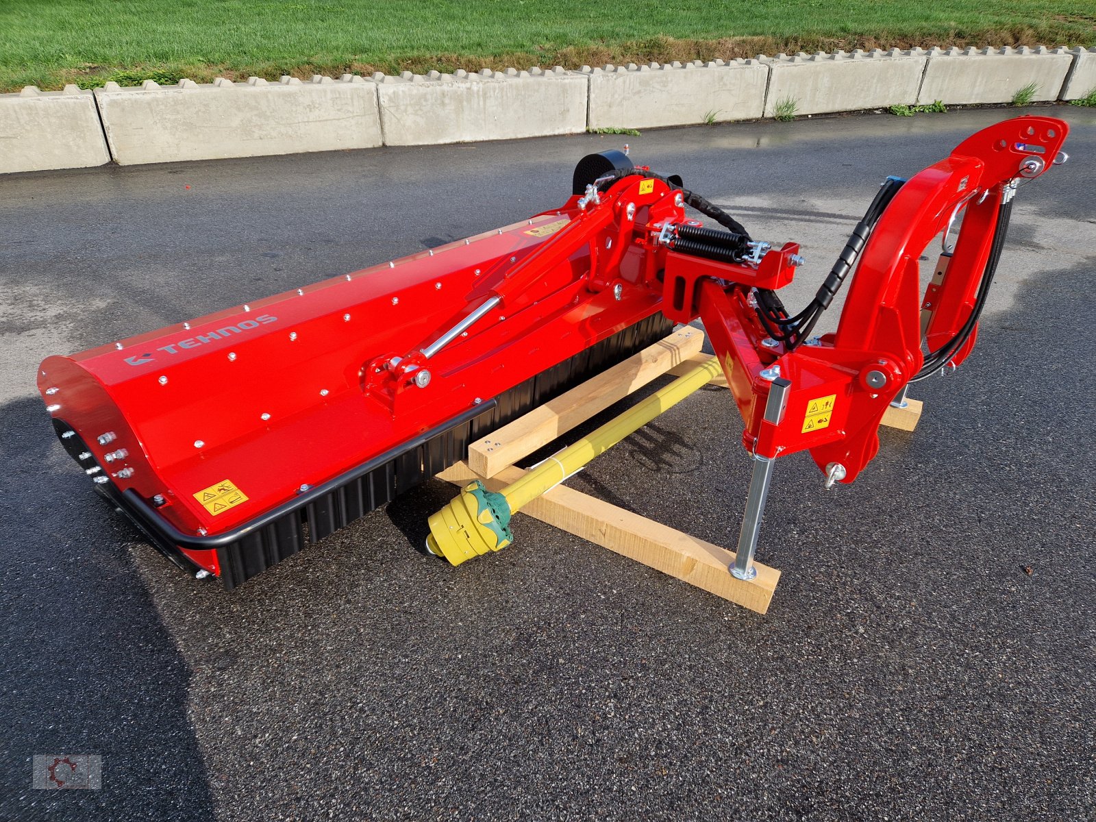 Mulcher of the type Tehnos MB 220 LW Seitenmulcher, Neumaschine in Tiefenbach (Picture 1)