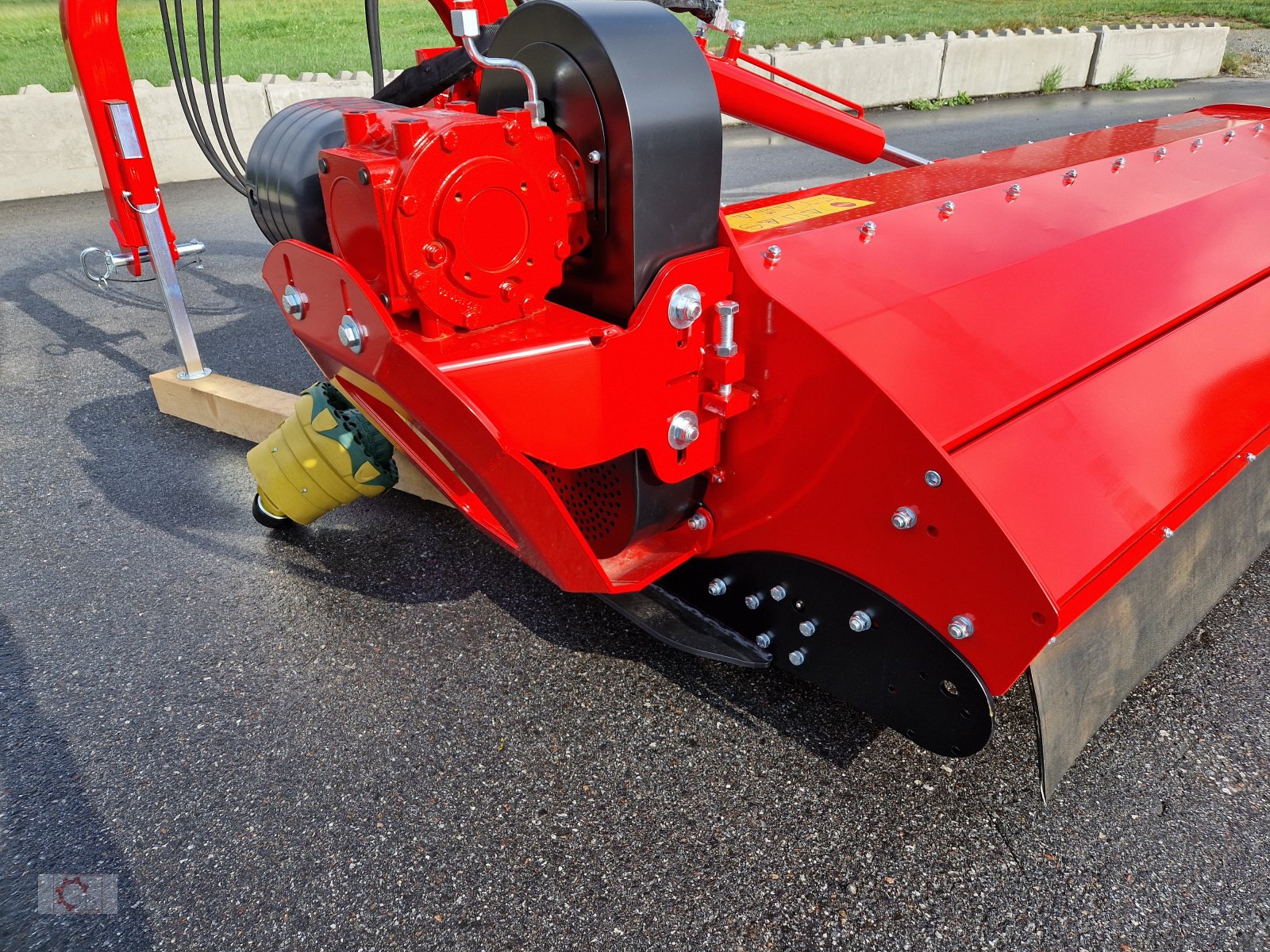 Mulcher of the type Tehnos MB 220 LW Seitenmulcher, Neumaschine in Tiefenbach (Picture 11)