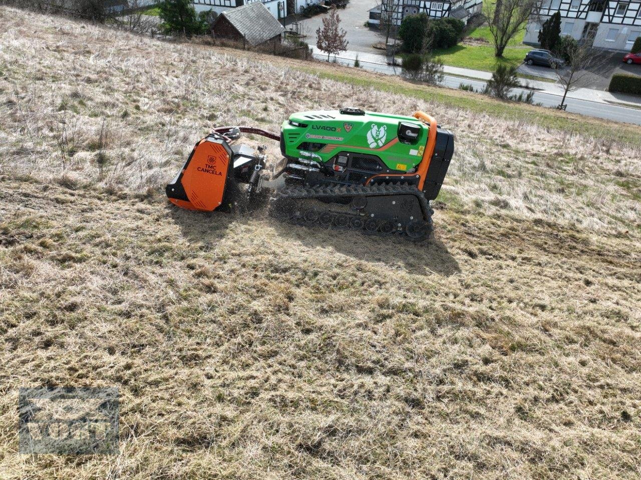 Mulcher of the type TMC Cancela TLA-120 Hydraulischer Schlegelmulcher /Mulcher für Funkraupe /Mähraupe, Neumaschine in Schmallenberg (Picture 4)