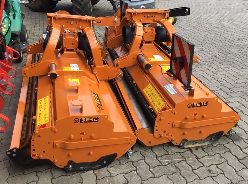 Mulchgerät & Häckselgerät van het type Berti Dual 300, Neumaschine in Straden (Foto 3)