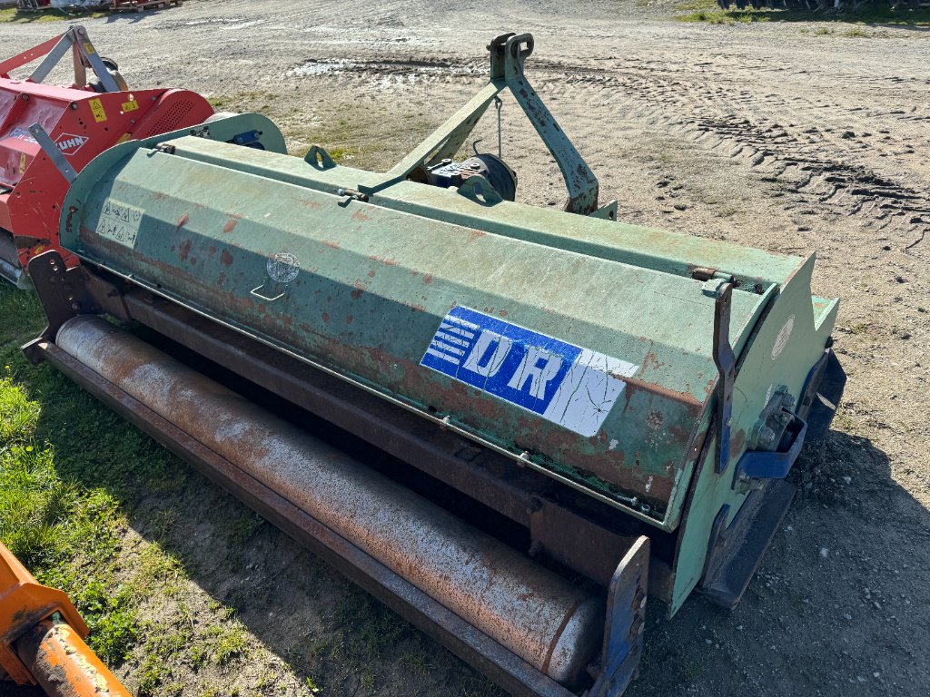 Mulchgerät & Häckselgerät typu Desvoys DR4 300 -  DESTOCKAGE, Gebrauchtmaschine w GUERET (Zdjęcie 3)