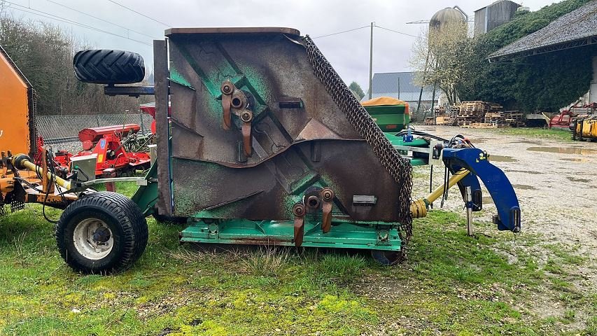 Mulchgerät & Häckselgerät del tipo Desvoys MASTER COUPE, Gebrauchtmaschine en BOSC LE HARD (Imagen 2)