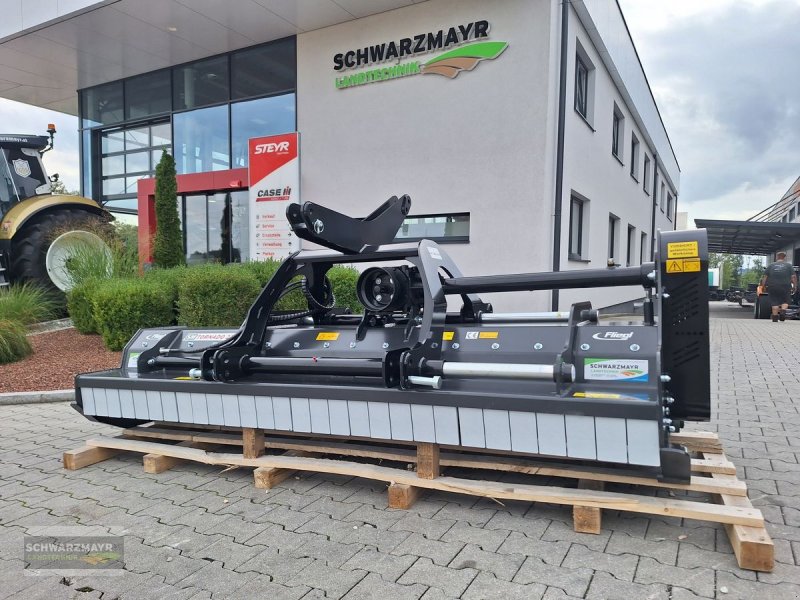 Mulchgerät & Häckselgerät typu Fliegl SM Tornado 2750, Neumaschine w Gampern