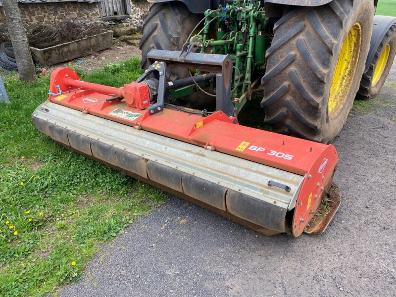 Mulchgerät & Häckselgerät van het type Kuhn BP305, Gebrauchtmaschine in MAURIAC (Foto 1)