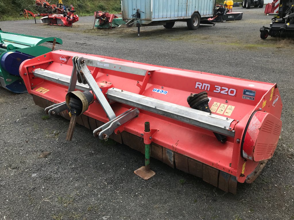 Mulchgerät & Häckselgerät za tip Kuhn RM 320 DESTOCKAGE, Gebrauchtmaschine u UZERCHE (Slika 2)