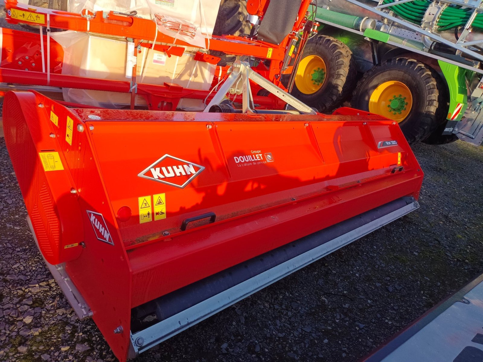 Mulchgerät & Häckselgerät del tipo Kuhn RM 320, Gebrauchtmaschine In Aron (Immagine 4)