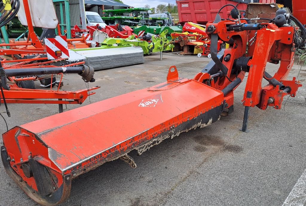 Mulchgerät & Häckselgerät del tipo Kuhn S 2080 RP, Gebrauchtmaschine en CHEMAUDIN ET VAUX (Imagen 3)