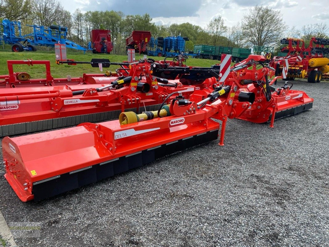 Mulchgerät & Häckselgerät typu Maschio Butterfly Delta 8300 + Bufalo 280, Neumaschine v Mühlengeez (Obrázok 6)