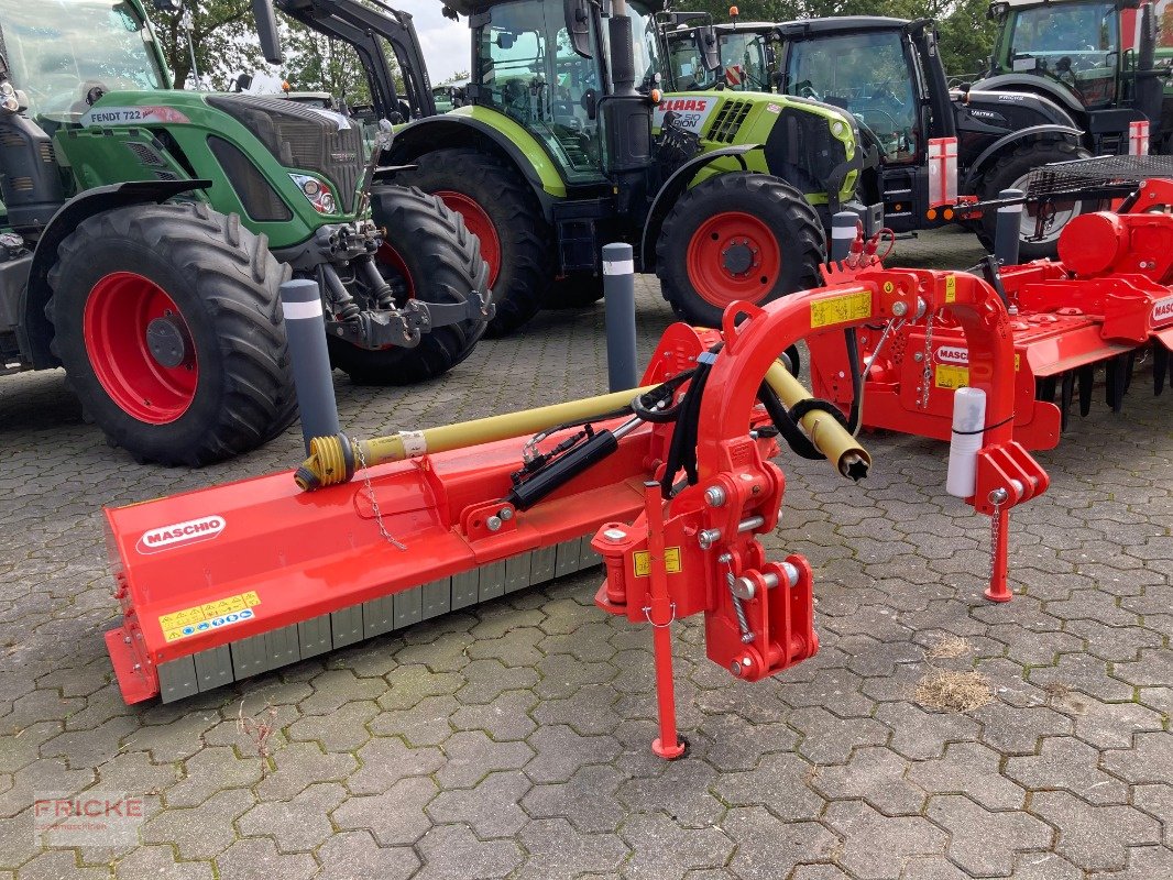 Mulchgerät & Häckselgerät des Typs Maschio Giarffa XL 210 SE, Neumaschine in Bockel - Gyhum (Bild 1)