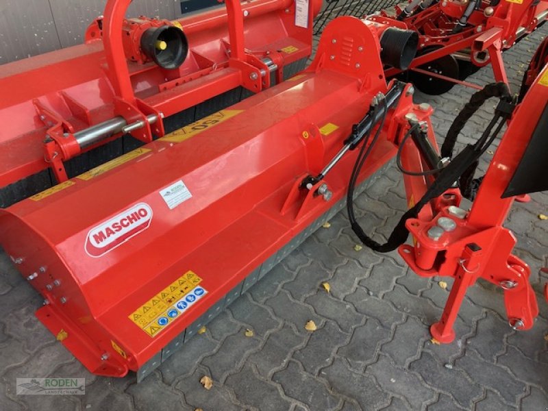 Mulchgerät & Häckselgerät del tipo Maschio Giraffa M 180 SE, Neumaschine en Lensahn (Imagen 2)