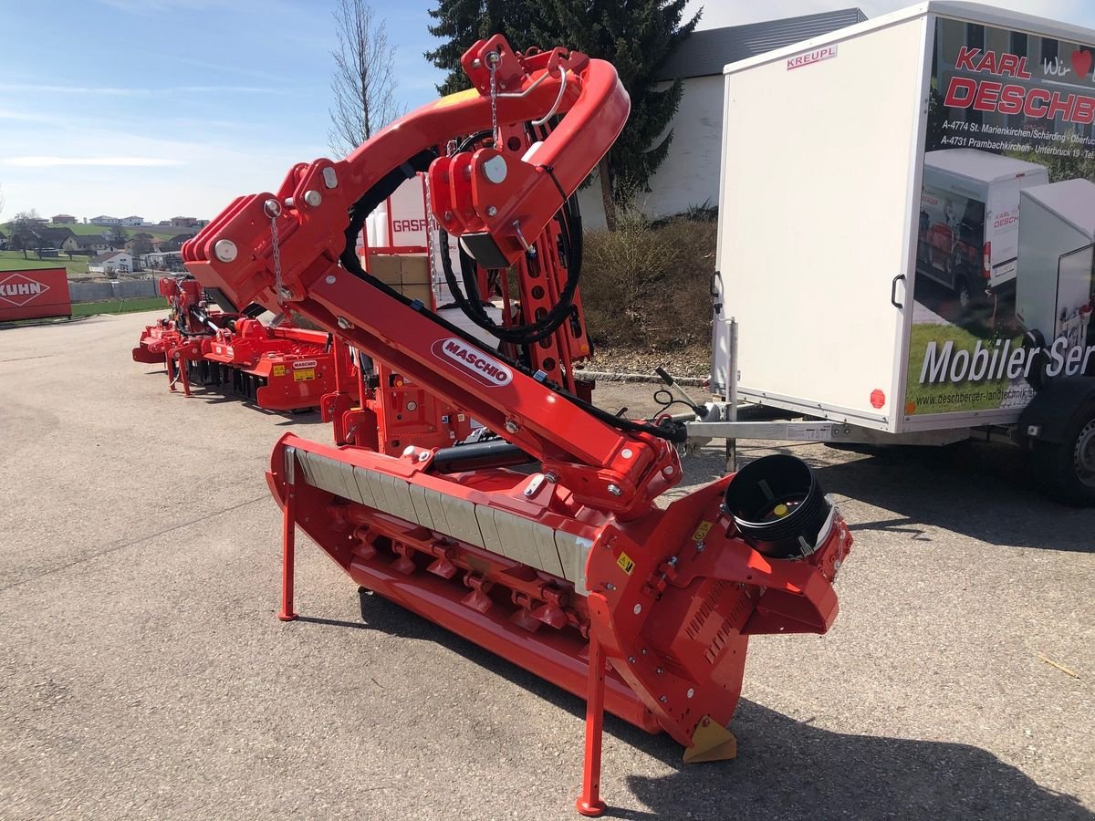 Mulchgerät & Häckselgerät Türe ait Maschio Giraffa XL 185 SE Mulcher, Neumaschine içinde St. Marienkirchen (resim 1)