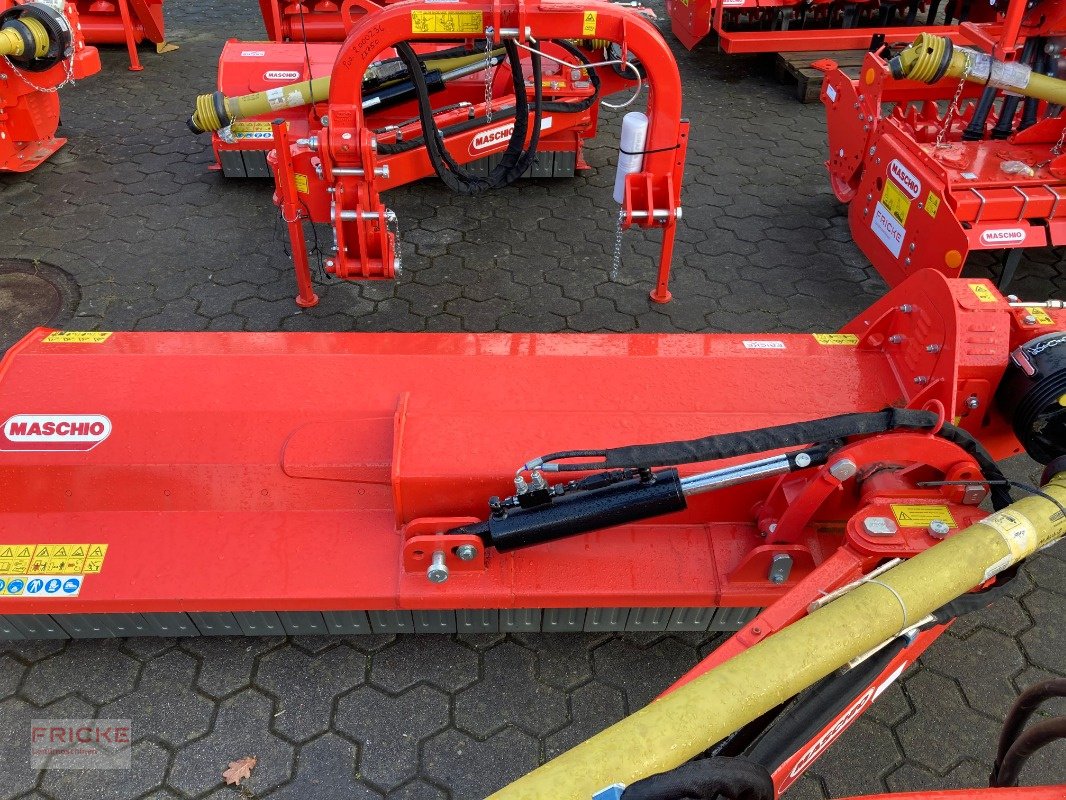 Mulchgerät & Häckselgerät des Typs Maschio Giraffa XL 210 SE, Neumaschine in Bockel - Gyhum (Bild 6)