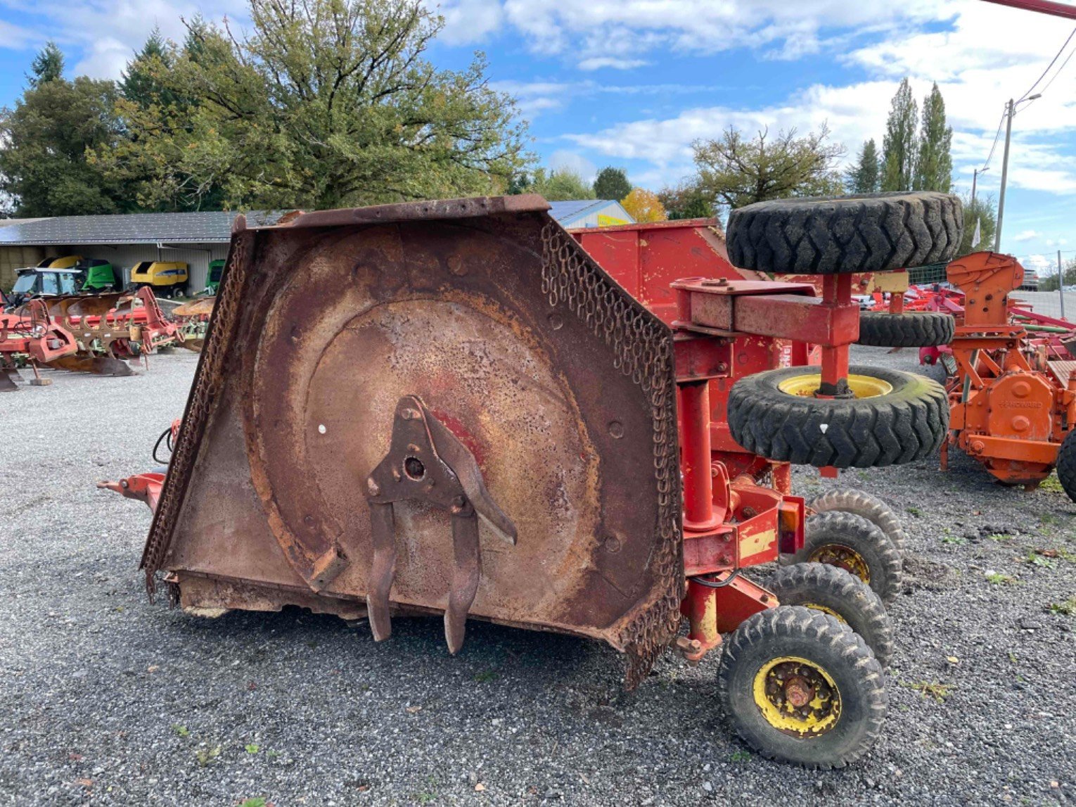 Mulchgerät & Häckselgerät tip Quivogne Gyrobroyeur BL4600 Quivogne, Gebrauchtmaschine in LA SOUTERRAINE (Poză 3)