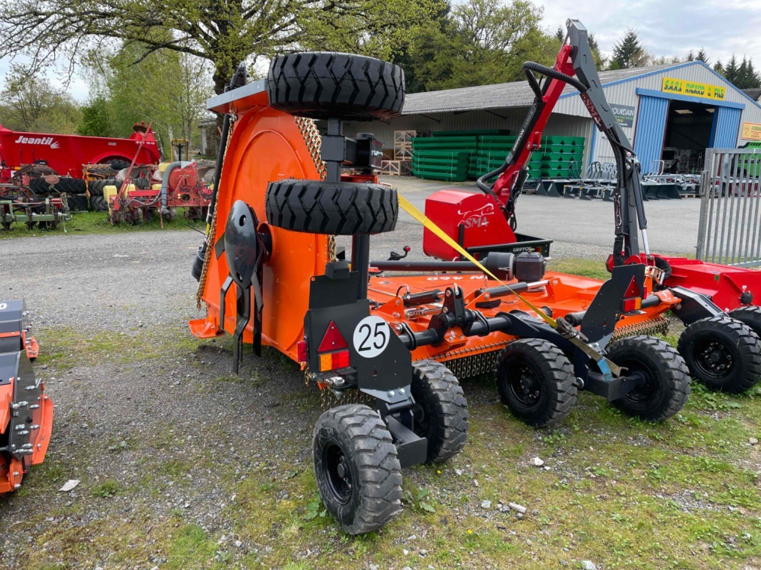 Mulchgerät & Häckselgerät типа SMA Gyrobroyeur SBW460 SMA, Gebrauchtmaschine в LA SOUTERRAINE (Фотография 2)