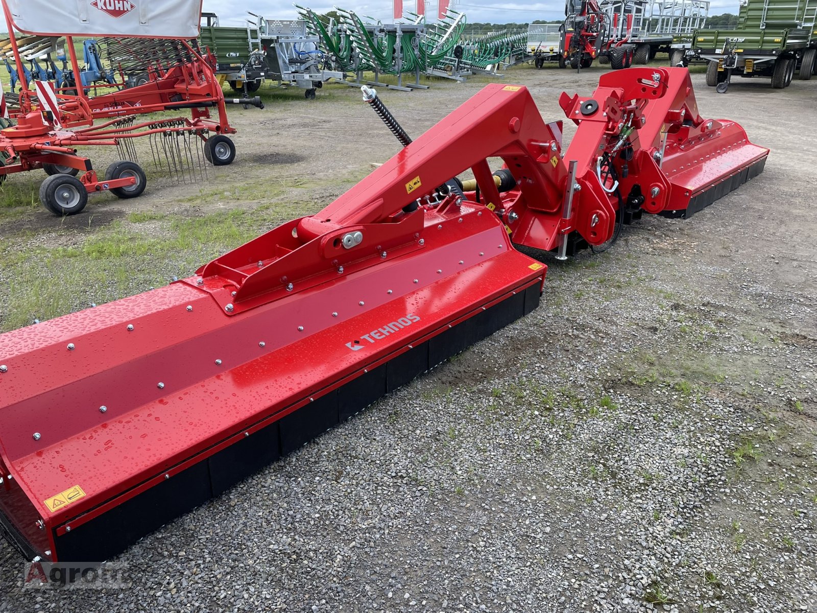 Mulchgerät & Häckselgerät van het type Tehnos MU2Z 840R, Neumaschine in Meißenheim-Kürzell (Foto 2)