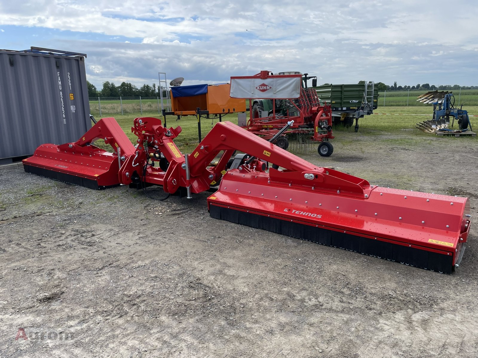 Mulchgerät & Häckselgerät van het type Tehnos MU2Z 840R, Neumaschine in Meißenheim-Kürzell (Foto 4)