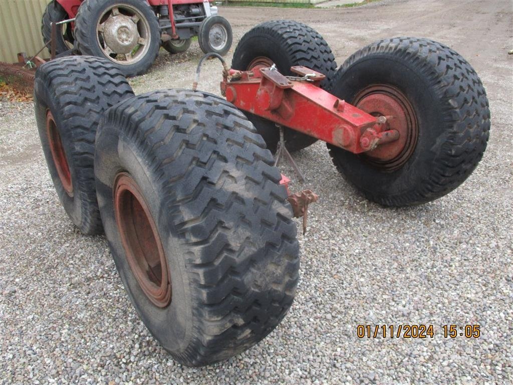 Muldenkipper Türe ait Belarus Nav. komplet hjul. komplet Bogie, Gebrauchtmaschine içinde Høng (resim 6)