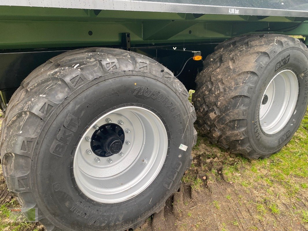 Muldenkipper van het type Brantner TA 24073/2, Neumaschine in Weddingstedt (Foto 5)