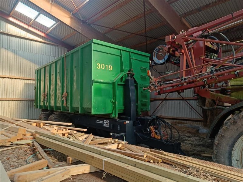 Muldenkipper of the type Bs Vogenen 22t  kroghejsevogn med container, Gebrauchtmaschine in Egtved (Picture 1)