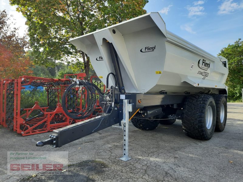 Muldenkipper of the type Fliegl Stone Master 252 Erdmulde 12,5m³, Neumaschine in Ansbach (Picture 1)