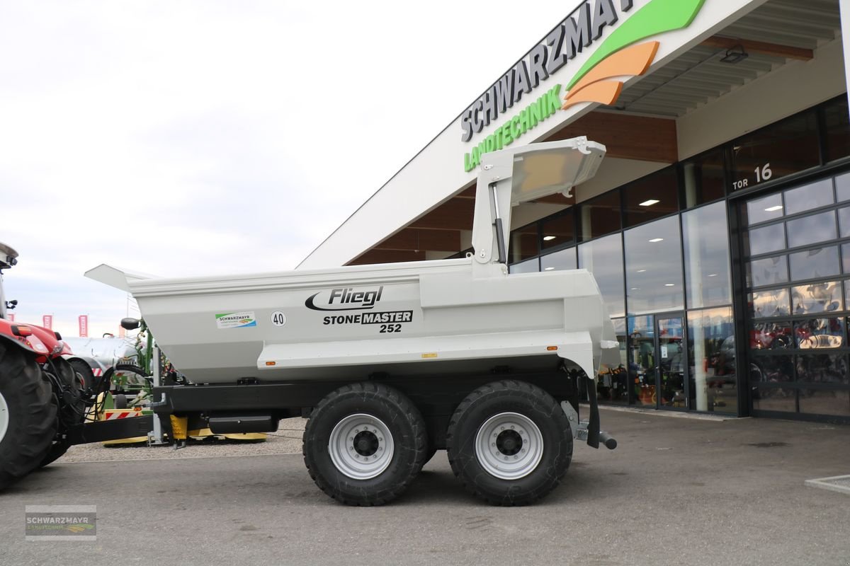 Muldenkipper van het type Fliegl Stone-Master 252 Pro, Neumaschine in Gampern (Foto 9)