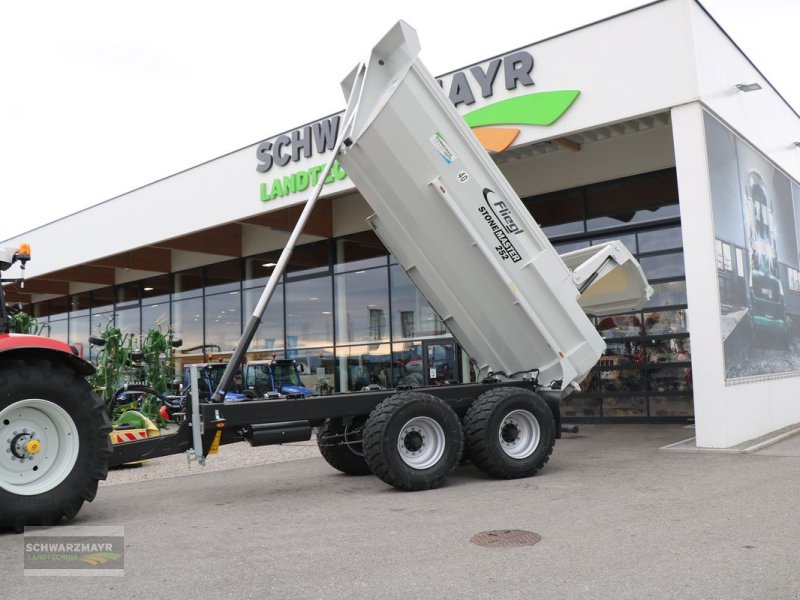 Muldenkipper van het type Fliegl Stone-Master 252 Pro, Neumaschine in Gampern (Foto 1)