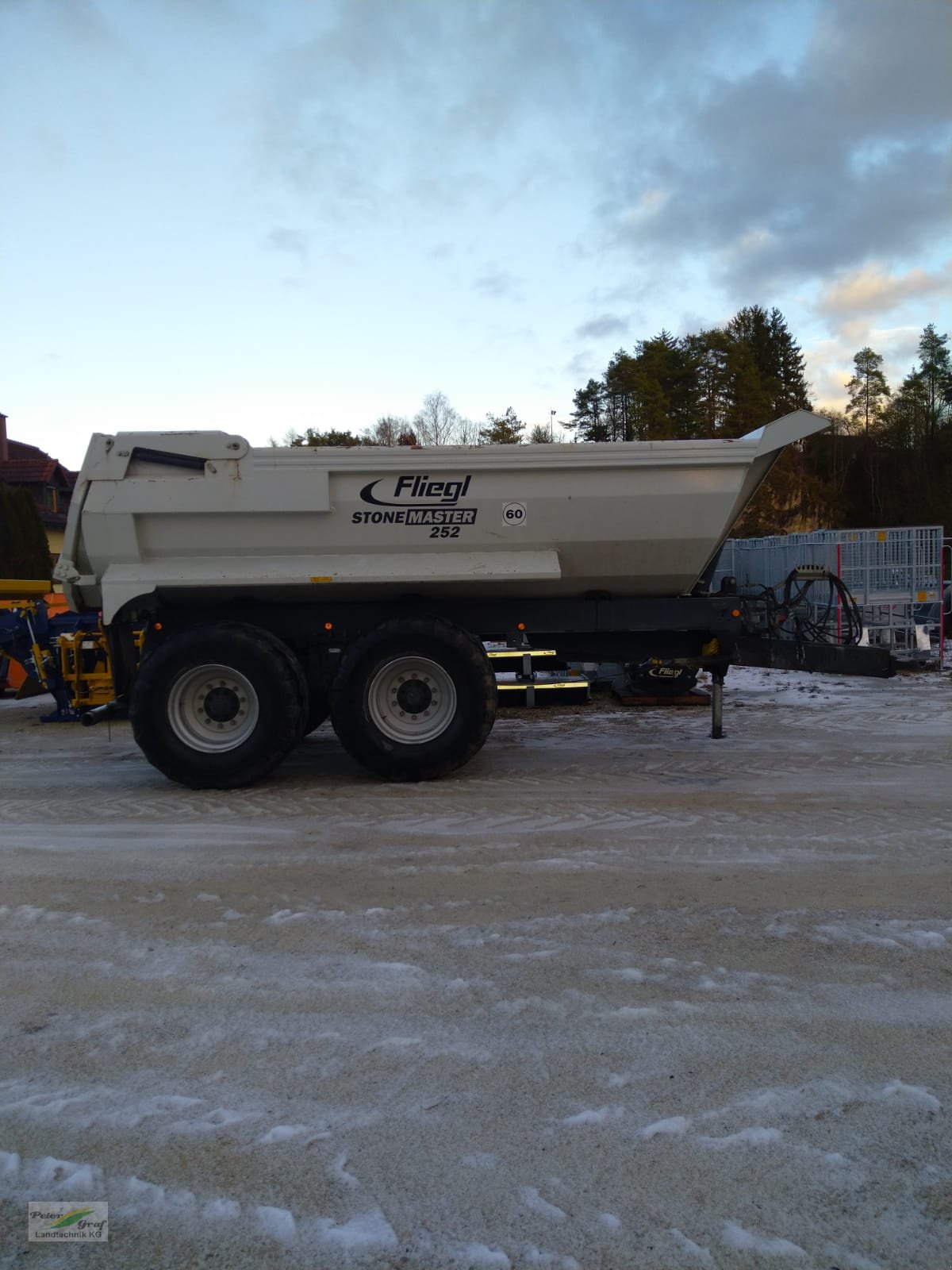 Muldenkipper typu Fliegl Stone Master 252 Profi, Gebrauchtmaschine w Pegnitz-Bronn (Zdjęcie 3)