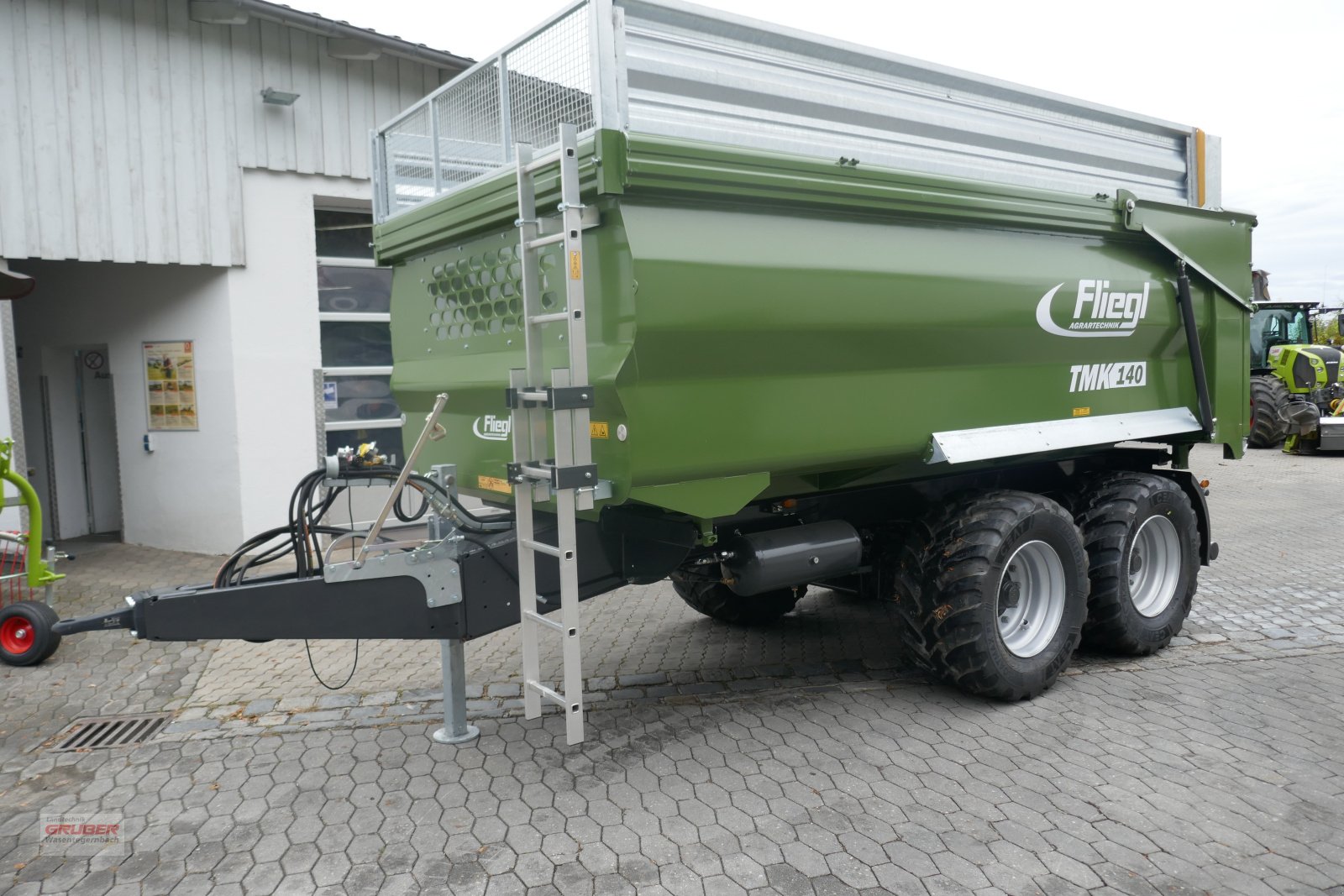 Muldenkipper van het type Fliegl Tandem-Muldenkipper TMK 140 FOX -> Lagermaschine zum Sonderpreis!, Neumaschine in Dorfen (Foto 1)