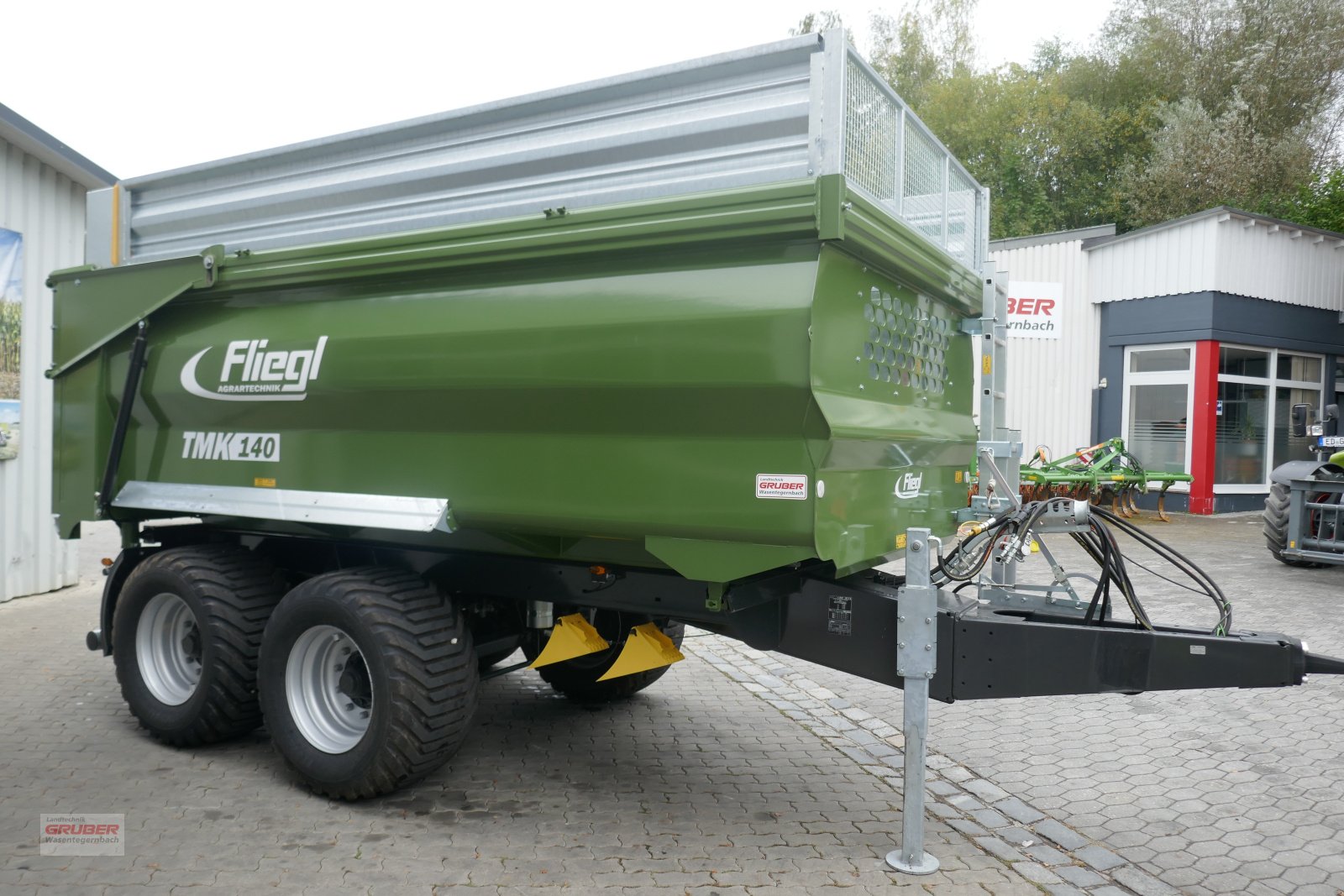 Muldenkipper van het type Fliegl Tandem-Muldenkipper TMK 140 FOX -> wenig eingesetzte Maschine, Gebrauchtmaschine in Dorfen (Foto 4)