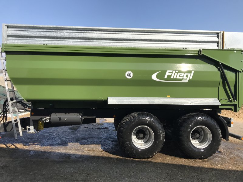 Muldenkipper van het type Fliegl TMK 264, Gebrauchtmaschine in Tüßling (Foto 1)