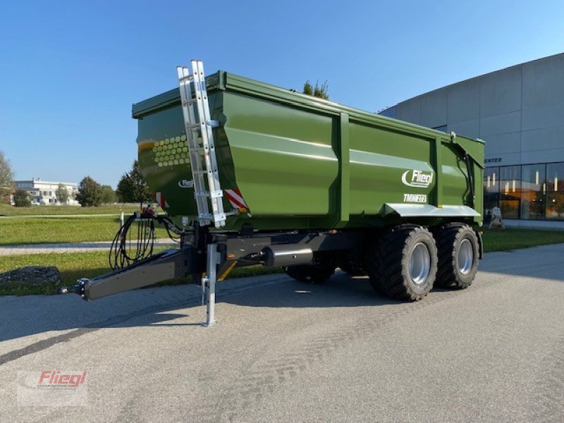 Muldenkipper of the type Fliegl TMK 273 Fox, Neumaschine in Mühldorf (Picture 1)