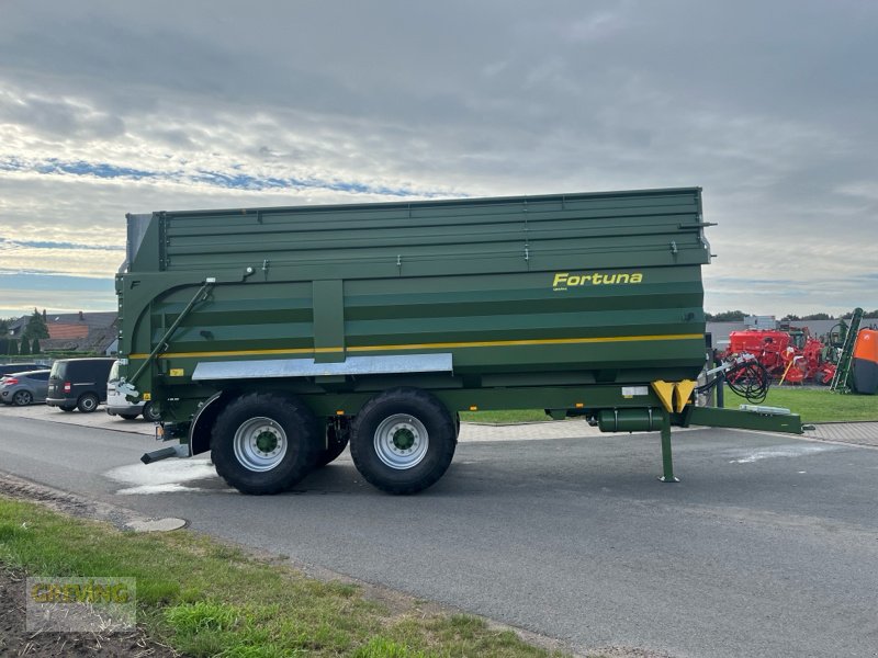 Muldenkipper of the type Fortuna FTM200/ 7.5/ 40 km/h, Neumaschine in Wettringen (Picture 8)