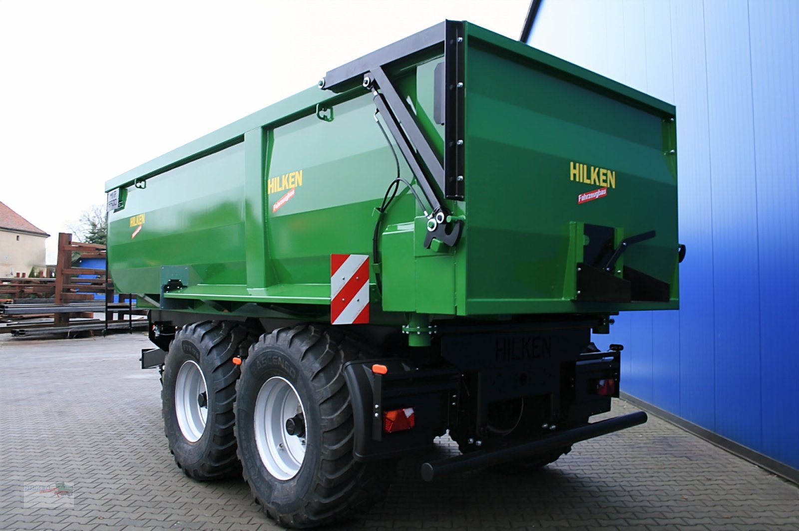 Muldenkipper van het type Hilken MKR6500, Reifen560/60R22,5, Hardox-Boden, Neumaschine in Vorwerk (Foto 9)