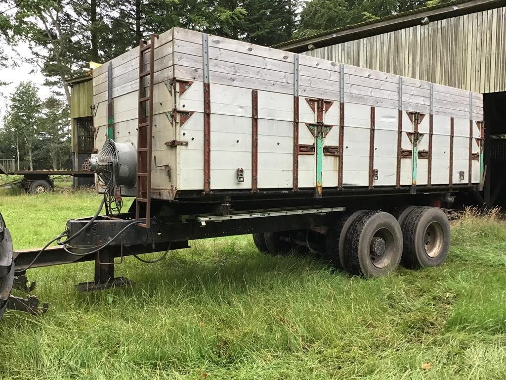 Muldenkipper типа Sonstige 16 Ton boggie Med tørre kanal, Gebrauchtmaschine в Bording (Фотография 1)