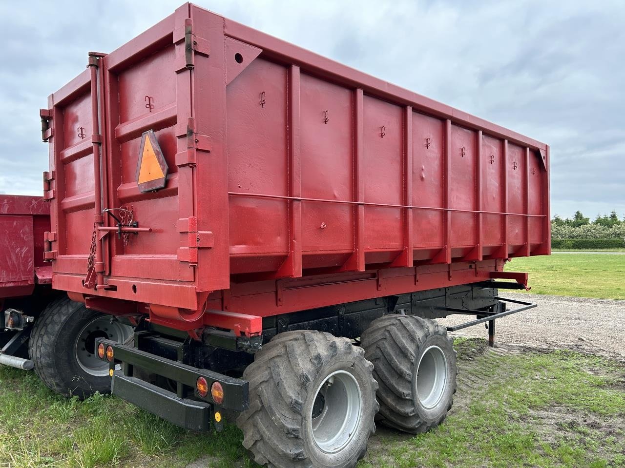 Muldenkipper van het type Volvo 16 T TIPVOGN, Gebrauchtmaschine in Thisted (Foto 2)