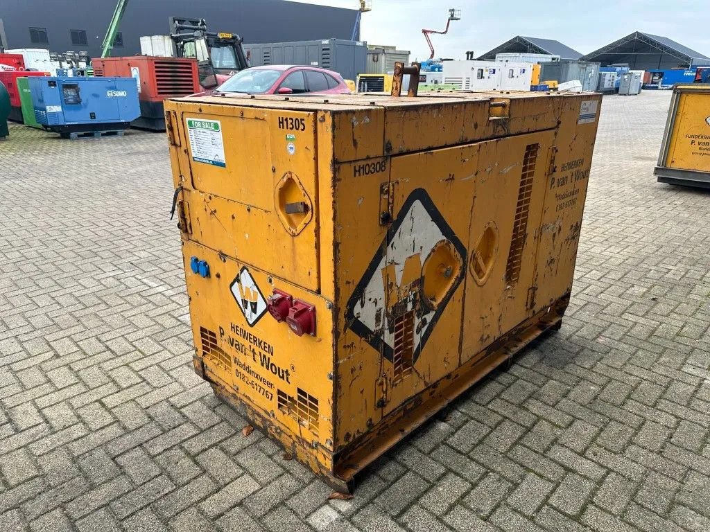 Notstromaggregat del tipo Atlas Copco Komatsu 40 kVA Silent generatorset, Gebrauchtmaschine In VEEN (Immagine 9)