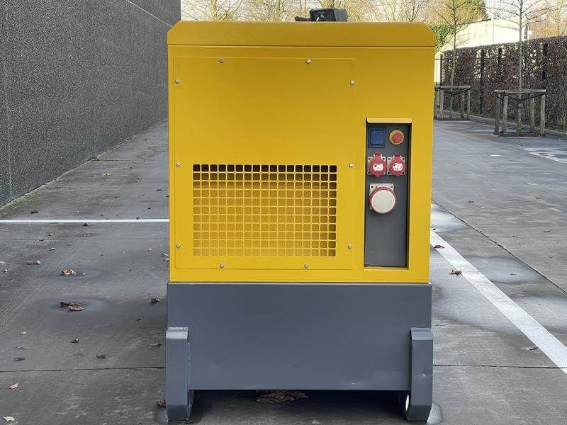 Notstromaggregat des Typs Atlas Copco QAS 100 ST3, Gebrauchtmaschine in Waregem (Bild 3)