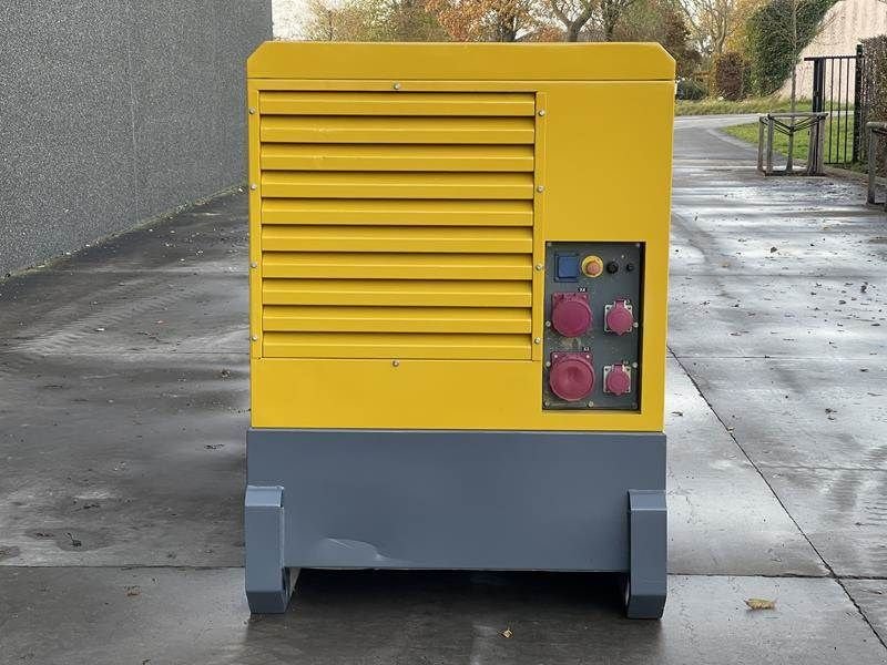 Notstromaggregat tipa Atlas Copco QAS 150, Gebrauchtmaschine u Waregem (Slika 2)