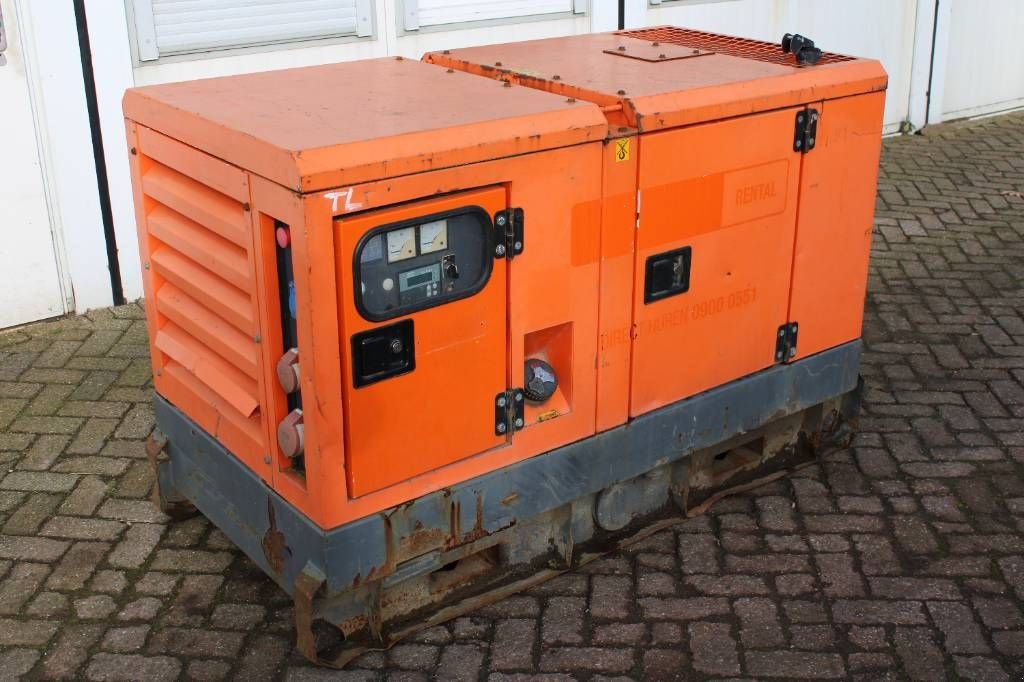 Notstromaggregat du type Atlas Copco QAS 20, Gebrauchtmaschine en Rucphen (Photo 1)