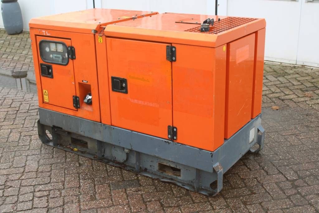 Notstromaggregat от тип Atlas Copco QAS 20, Gebrauchtmaschine в Rucphen (Снимка 2)